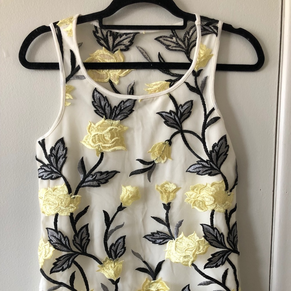 NWT Lacy floral top